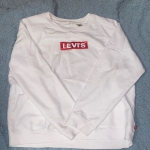 White crew neck, Levi’s no stains barely worn